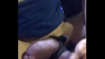 Je Caresse Ma Queue Et Mes Couilles thumbnail