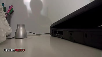 Yui kasuga's alluring stockings tease in steamy jav encounter