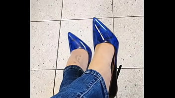 Hello les coquins aujourd'hui c'est les jeudis fétichiste 4 pour mes abonnés