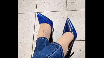 Hello les coquins aujourd'hui c'est les jeudis fétichiste 4 pour mes abonnés