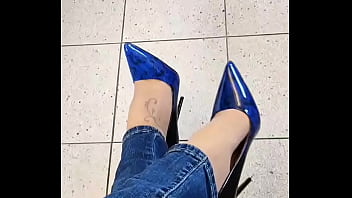 Hello les coquins aujourd'hui c'est les jeudis fétichiste 4 pour mes abonnés