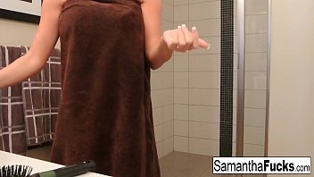 Hot Blonde With Huge Tits thumbnail