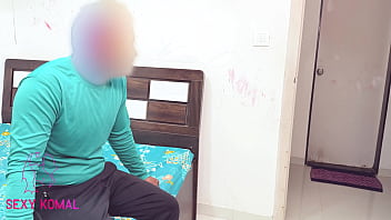 वही पर घूँघट के अध् सुरु हुआ खेल