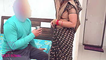 वही पर घूँघट के अध् सुरु हुआ खेल