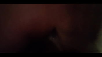 Dildo jabonado me limpia el culito