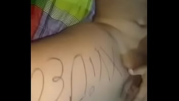 She love fingering herself