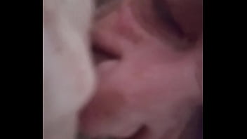 Isabell waking up to shaving herself then playing with toy and next ronon join