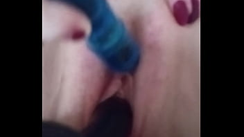 Isabell waking up to shaving herself then playing with toy and next ronon join