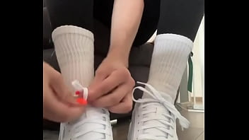 Good morning again with my sports socks #sportssocks #feet #feetworld #fetisch #fetisch creato Good morning again with my sports socks #sportssocks #feet #feetworld #fetisch #fetisch creato