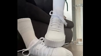 Good morning again with my sports socks #sportssocks #feet #feetworld #fetisch #fetisch creato