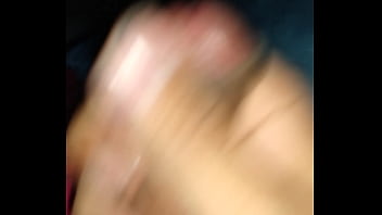 Dando aquela gozada de lei antes de durmi