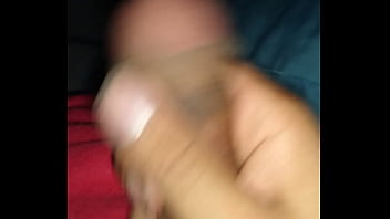 Dando aquela gozada de lei antes de durmi