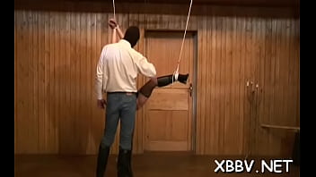 Foxy bombshell in this behind the scenes video