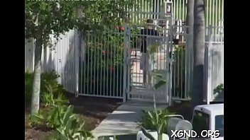 Cutie Wants The Black 10 Pounder thumbnail