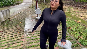 Me follo a desconocido de grande polla en parque publico casi nos descubren