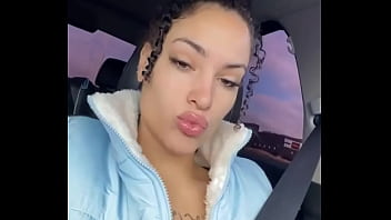 Face card #lips #curlyhair #modelshoot #slay #bad #bad #adultwork #latina #puertorican #booty #clevageshot #curls #ic