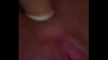 Milf maitê hedonê estava com muito tesão e fez sexo anal com seu brinquedinho gozou duas vezes delícia de vídeo