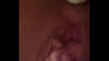 Milf maitê hedonê estava com muito tesão e fez sexo anal com seu brinquedinho gozou duas vezes delícia de vídeo