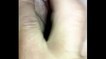 Milf pussy masturbates with feet