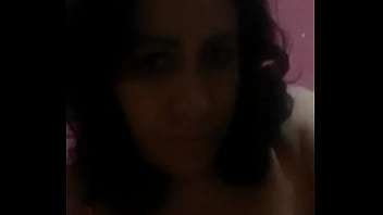 Yo mientras mi cuñado llega