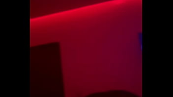 Ophelia666 mamando un pene jugoso of