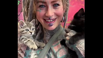 Sweet little kittens on my arm what’s your favorite way to bond with youts #kittencuddles #felinefriends #