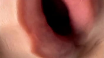 Very sexy lips and voice