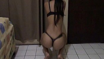 Teen Sexy Ass Dance thumbnail