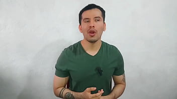 Musculoso Activo Le Mete Sus 21cm De Vergota En La Boca A Joven Twink En La Oficina thumbnail