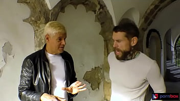 Monster cock make influencer sky pierce squirt