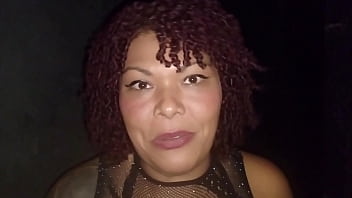 Flagrei minha prima mamando o novinho na festa de swing