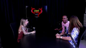 Vê profissionalismo no namorado a filha no momento não tem intenção de entrar pro job negro top delícia & francis simas watch sheer red Vê profissionalismo no namorado a filha no momento não tem intenção de entrar pro job negro top delícia & francis simas watch sheer red