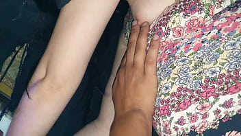 Arabe branquinha da buceta rosadinha massagem desi erotica