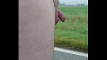 Exhibionist mit kleinem penis