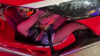 See how this girl has a simulator around her that's what is around your body #simulation