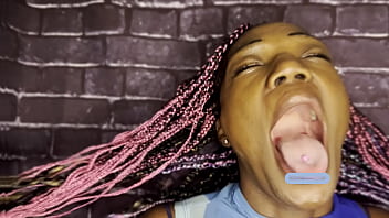 Huge loud yawn fetish