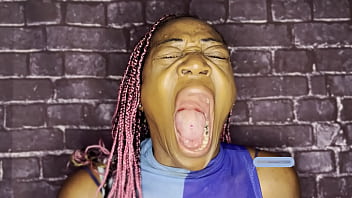 Huge loud yawn fetish