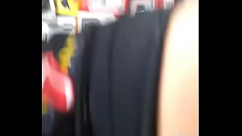 Novinha do cuzinho empinado