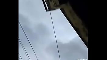 Novinha do cuzinho empinado