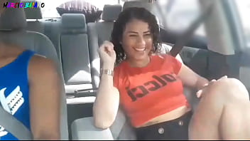 Passeio com a morena mais gostosa