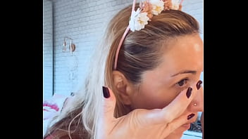 Maquillage thumbnail