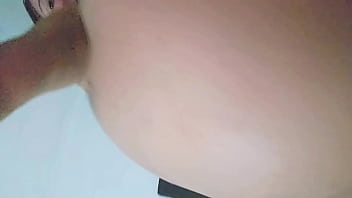 Milf safada greluda me masturbo o bucetâo gg ao amanhecer