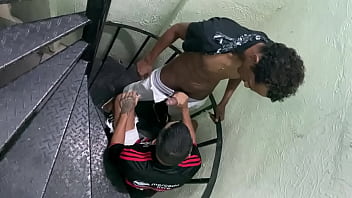 Meu Amigo Pegou Fudendo Com O Ex Dele thumbnail