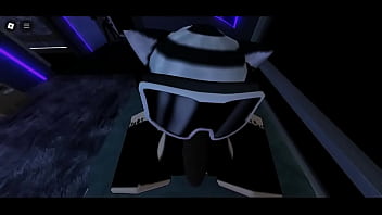 Perrita traviesa se traga una bbc y lo goza en studio