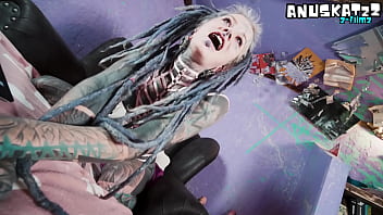 Tattooed model live show with anal play