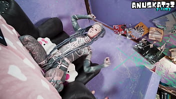 Tattooed model live show with anal play