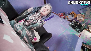 Tattooed model live show with anal play