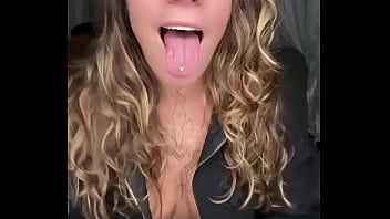 Bonjour Mes Amours Pense à Devenir Fan Y’a Une Offre D’essai Follow thumbnail