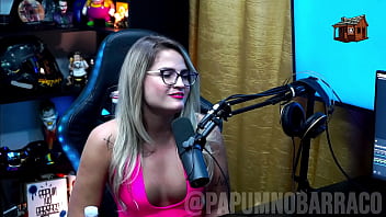 Oque você faria com a boca da bruna carlos ela é sedutora demais podcast pápum no barraco