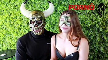 Cintia disse que o corno aguenta o peso do chifre